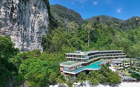 Phi Phi Cliff Beach Resort